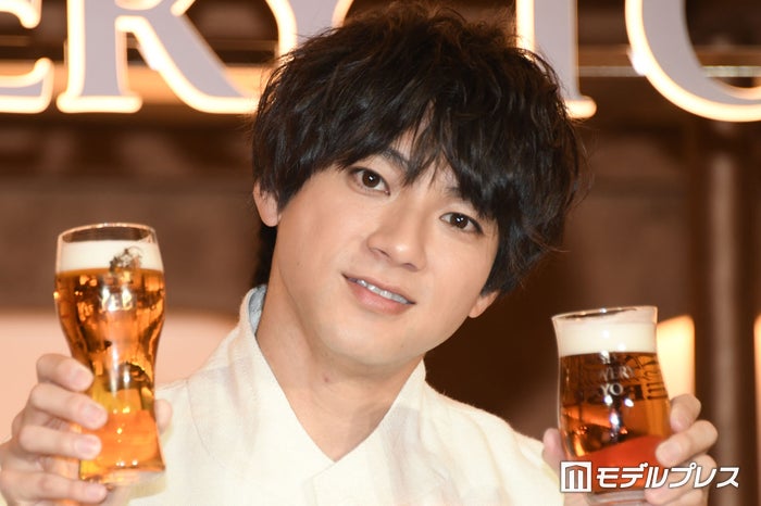 山田裕貴、報道陣への細やかな気遣い光る 西野七瀬との結婚後初の公の場