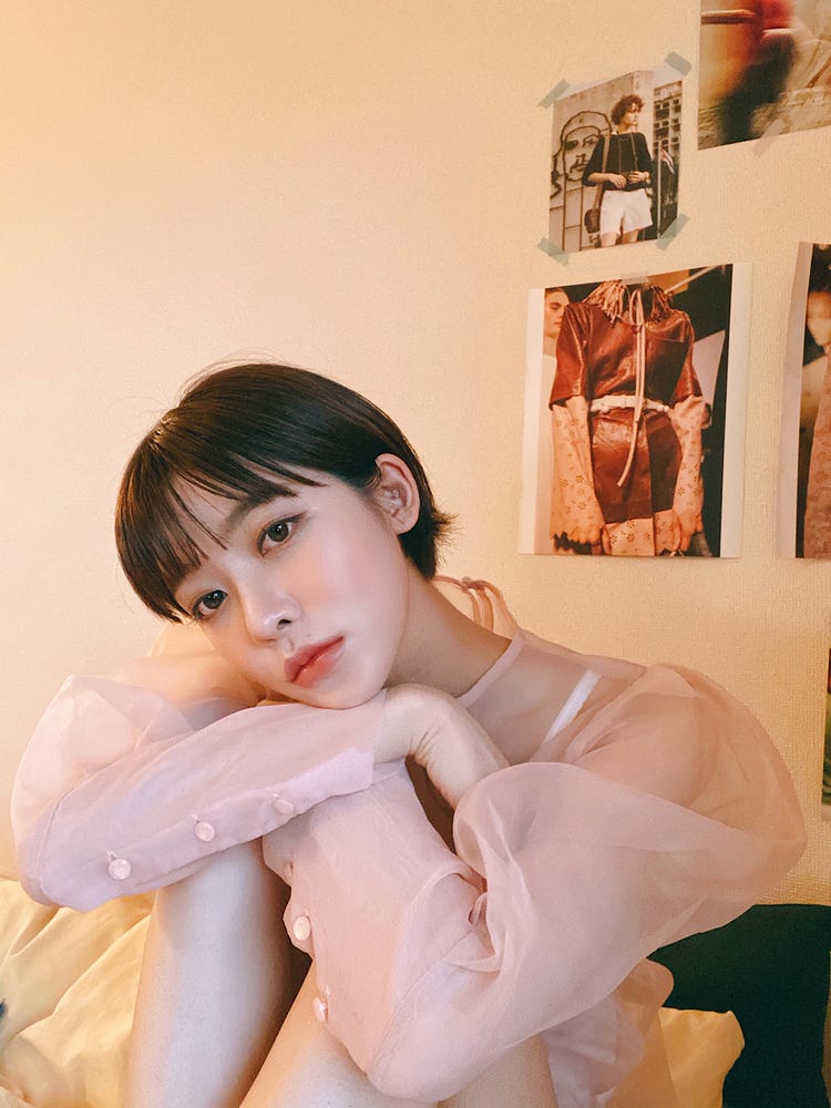 ボーイッシュショートの韓国人モデルhanjji ハンチ 最強ビジュアルでインスタフォロワー急増 昨年12月から日本在住 素顔と美の秘訣に迫るインタビュー モデルプレス ボーイッシュショートの韓国人モデルhanjji ハンチ 最強ビジュアルでインスタフォロワー急増 昨年12月から日本在住 素顔と美の秘訣に迫るインタビュー モデルプレス