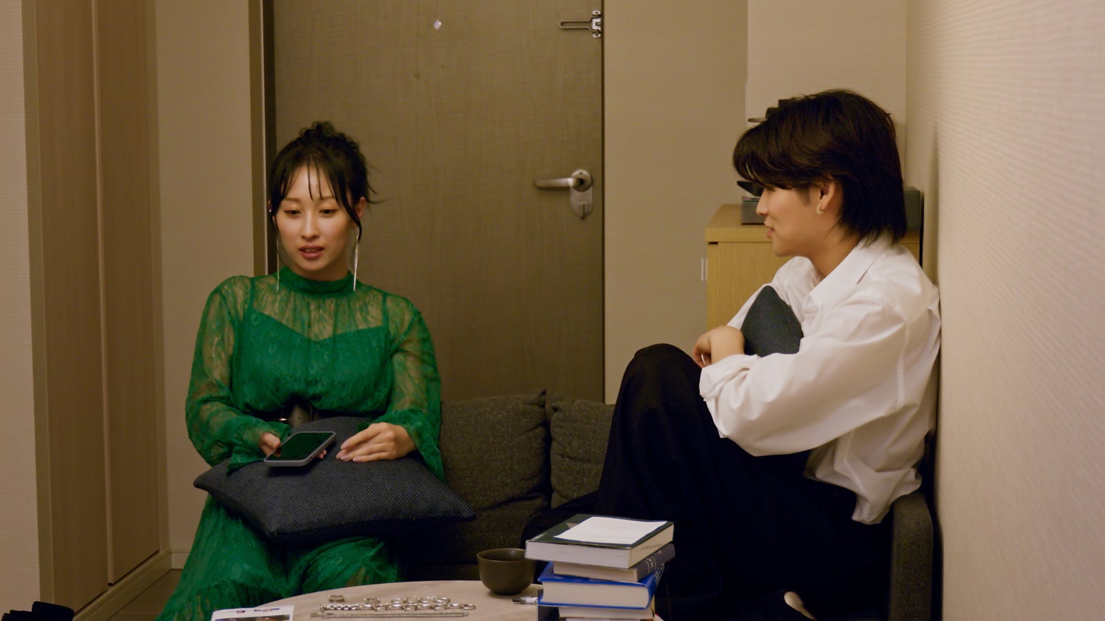 ミヅキ、スンギ『ラブトランジット』シーズン2第4話（C）2024 Amazon Content Services LLC or its Affiliates.