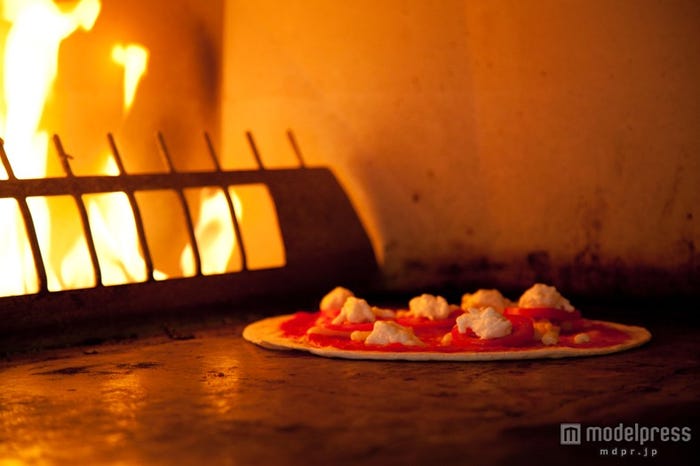 オーブンから香ばしい匂いが漂う