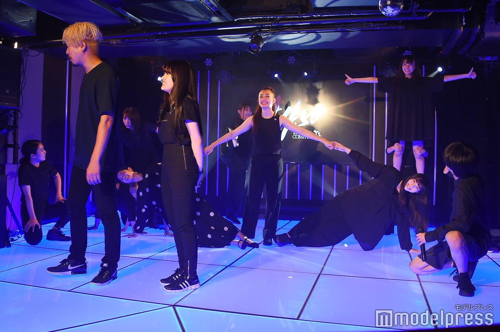 「あなたがいなくて僕たちは」フォトコールの様子 （C）モデルプレス