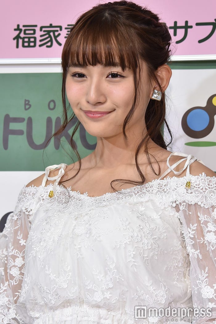 浅川梨奈 (C)モデルプレス
