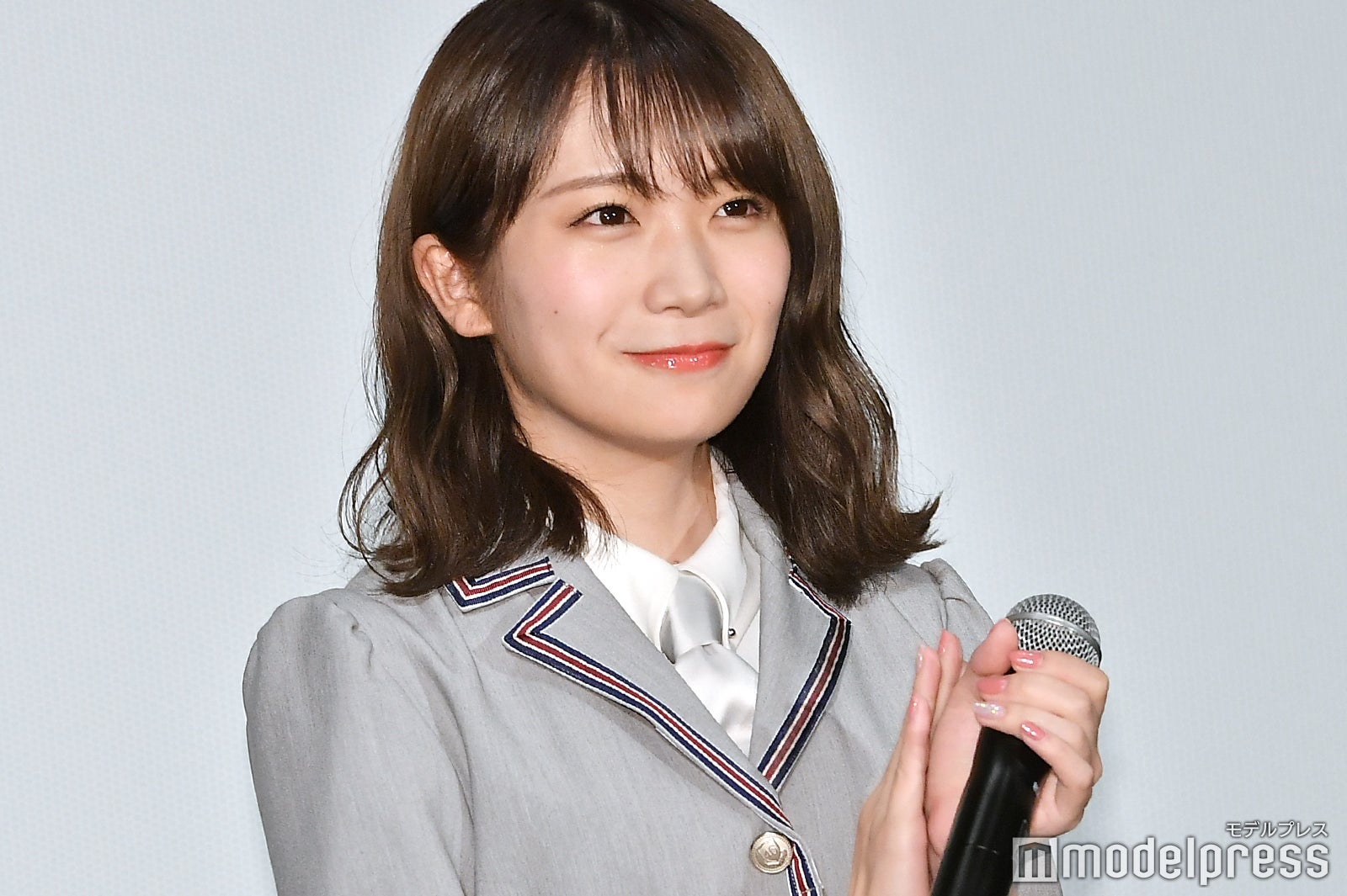 白石麻衣 乃木坂46の1期生ライブをチェック 秋元真夏が明かす 一緒に戦ってきた同期が モデルプレス