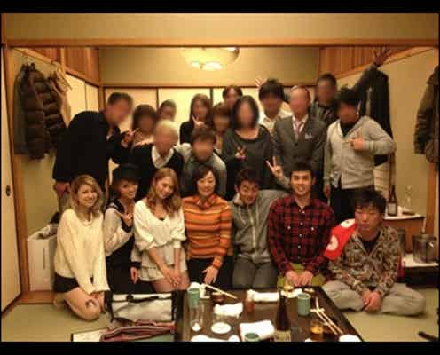 ギャルモデル、人気芸人との新年会ショット公開