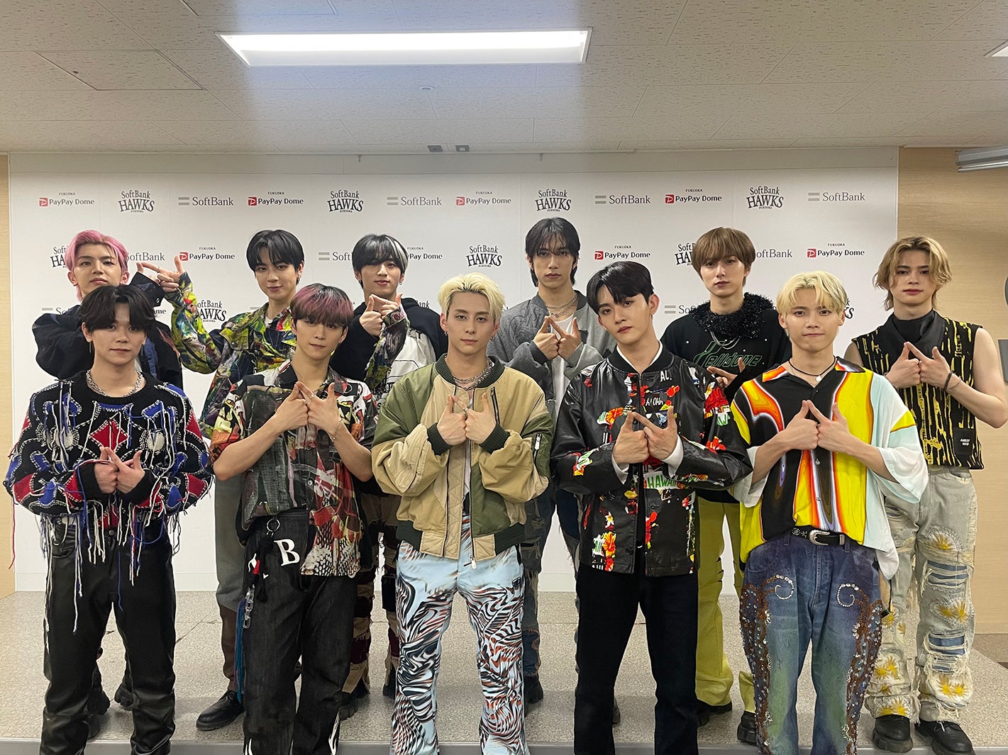 INI（C）LAPONE Entertainment