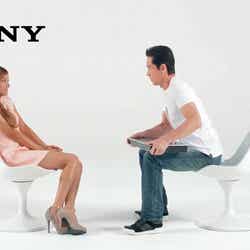 ローラ、山下真司/ソニー・ブルーレイ新CM「ローラにジャンプ」篇