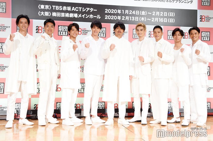 劇団EXILE(左から)秋山真太郎、八木将康、佐藤寛太、鈴木伸之、青柳翔、町田啓太、SWAY、小野塚勇人、小澤雄太(C)モデルプレス