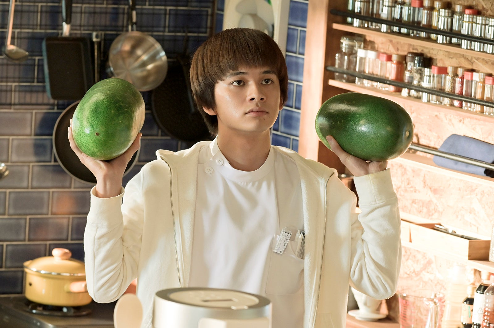 北村匠海「梨泰院クラス」モノマネに挑む「にじいろカルテ」スピンオフ配信決定