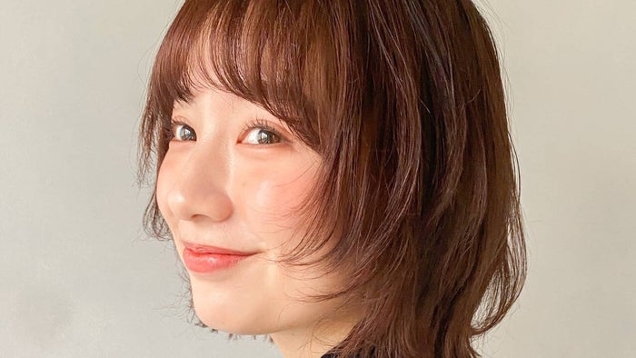 顔周りレイヤー でこなれ感 抜け感 シャレ感をget モデルプレス 顔周りレイヤー でこなれ感 抜け感 シャレ感をget モデルプレス
