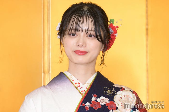 紺野彩夏(C)モデルプレス