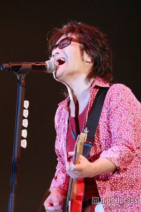 スターダストレビュー