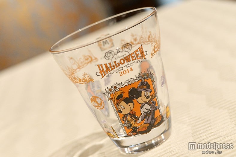 “ディズニー・ハロウィーン”スペシャルノンアルコールカクテル コレクタブルグラス付き
