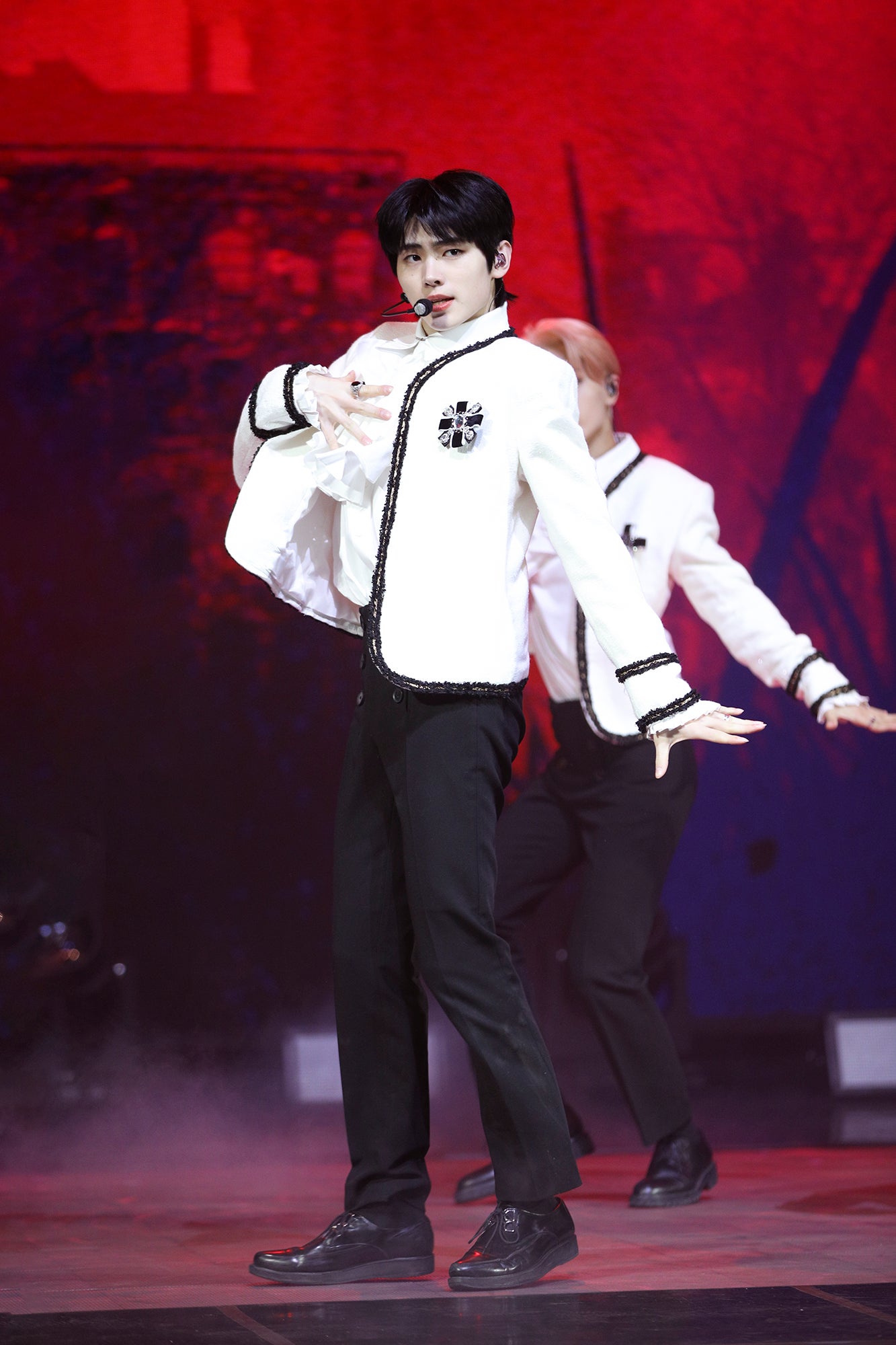 SUNGHOON（C）BELIFT LAB