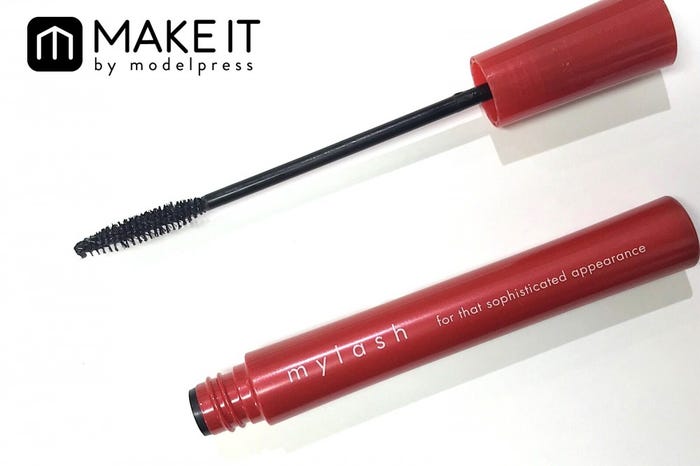 オペラ/マイラッシュ アドバンスト/01 漆黒/951円(税抜) (C)メイクイット