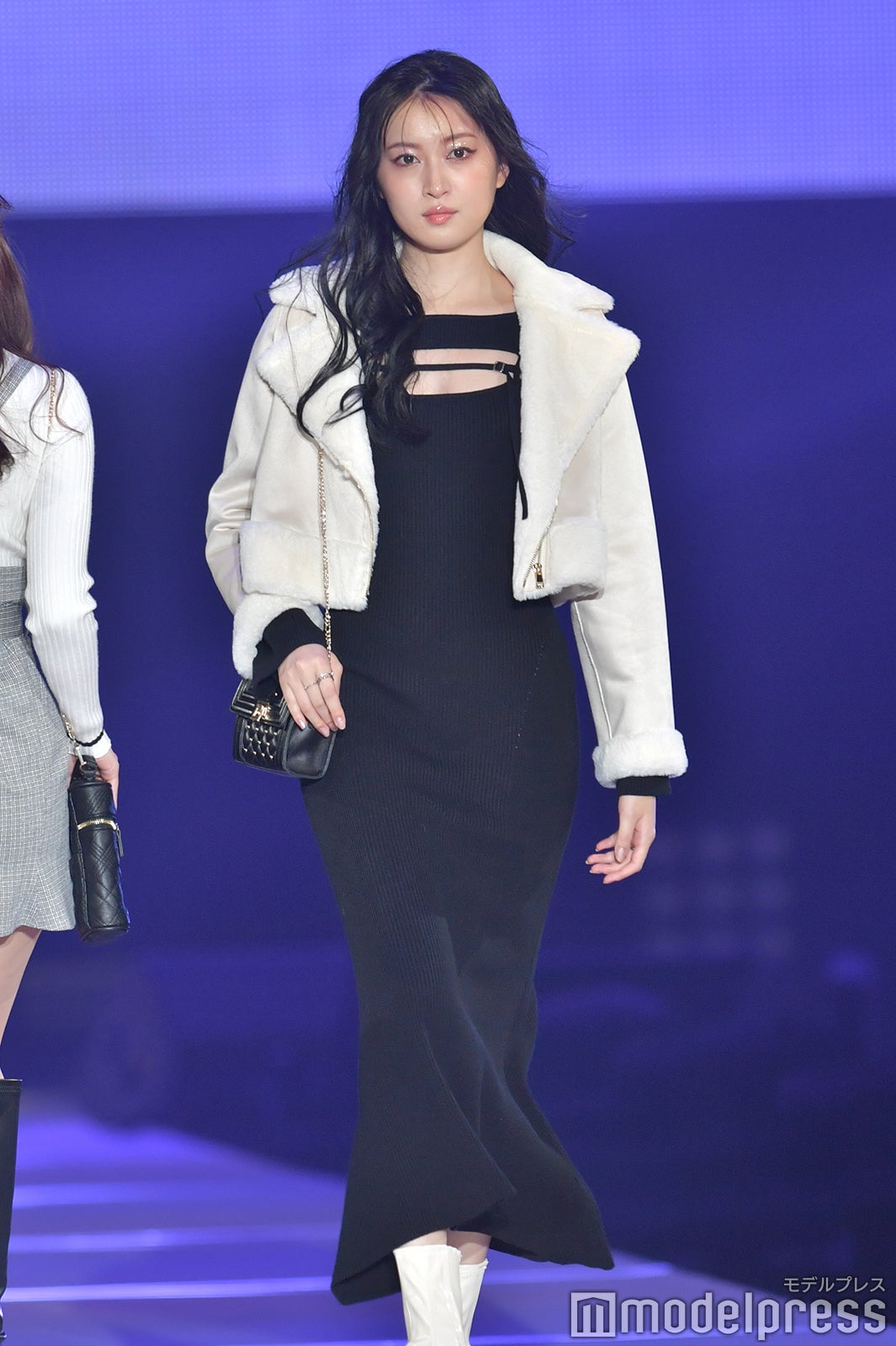 （C）モデルプレス