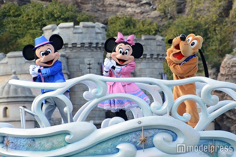 「カムジョイン・ユア・フレンズ」／ミッキー、ミニー、プルート（C）モデルプレス