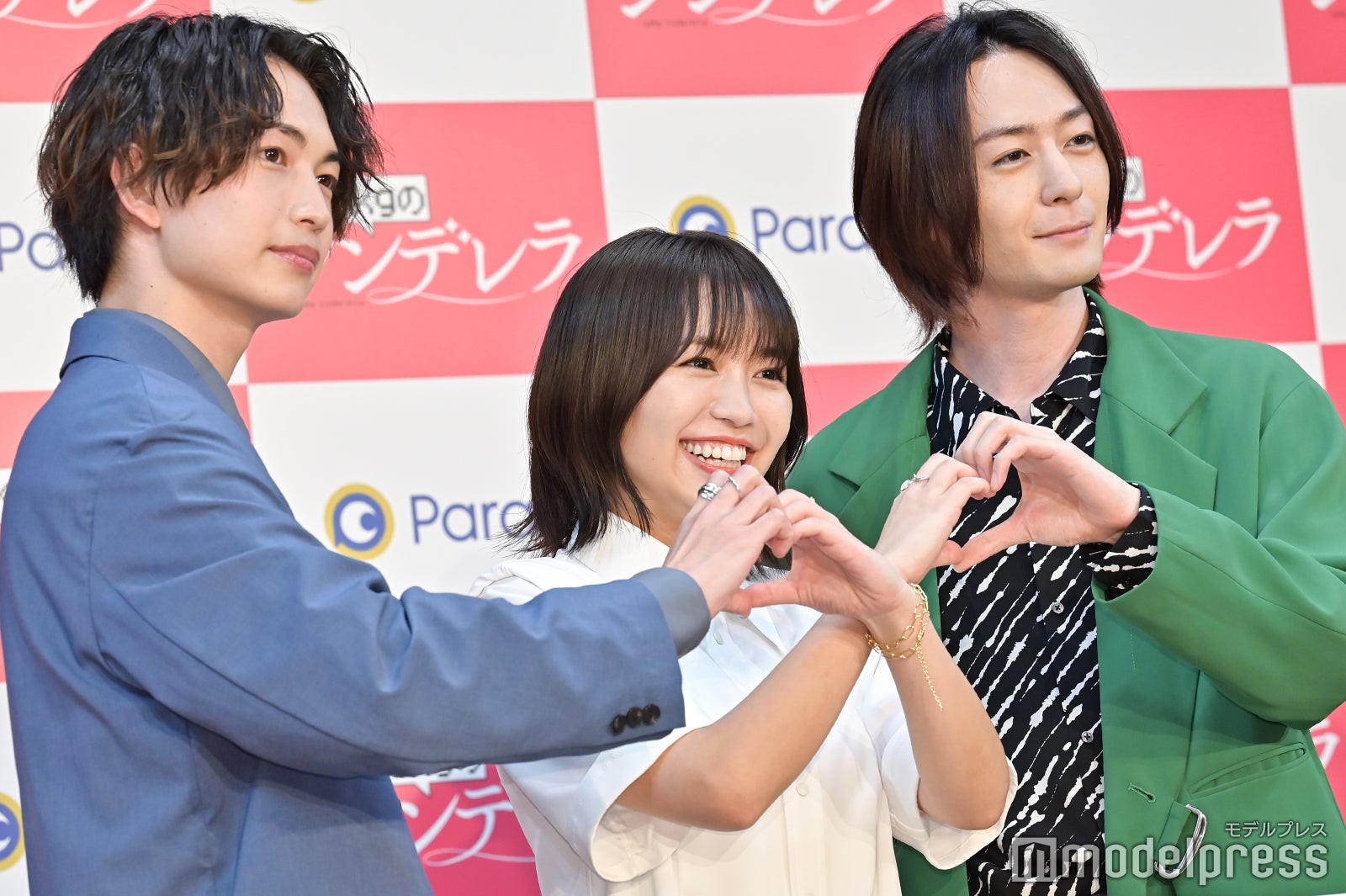（左から）綱啓永、大原優乃、犬飼貴丈 （C）モデルプレス