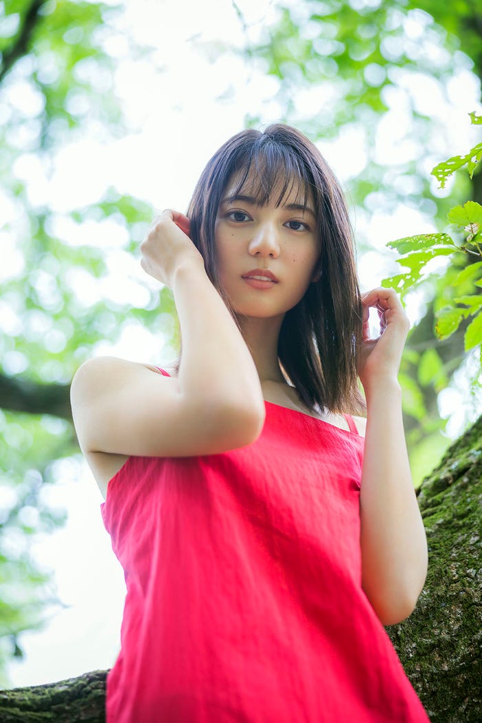 小坂菜緒/撮影:藤原宏