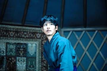VIVANT 黒須ワザと拉致された説 襲撃映像に、あっ！麻酔弾受けた場所が…倒れた後に動いてる？「乃木家の守り刀」に 監視カメラ本当に3つか