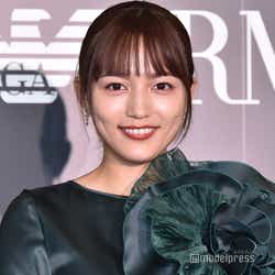 川口春奈が イケメン 姿で Ginger 表紙に登場 カッコいいは正義 モデルプレス