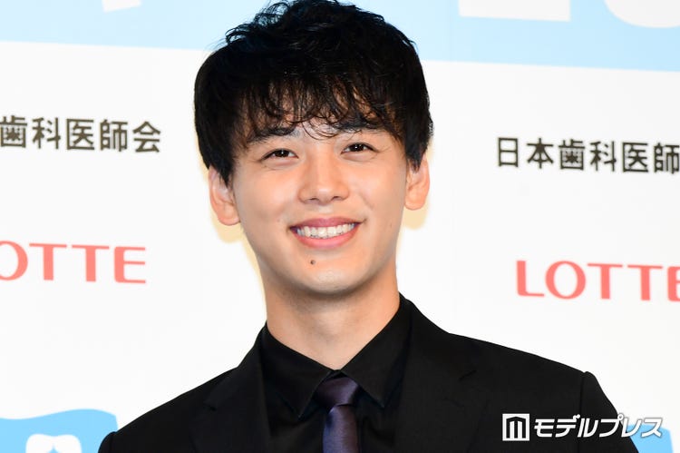 竹内涼真 笑顔に自信 口の中が赤ちゃん モデルプレス 竹内涼真 笑顔に自信 口の中が赤ちゃん モデルプレス