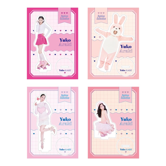 「新木優子オフィシャルカレンダー2025.4-2026.3」アクリルスタンド/提供:SDP