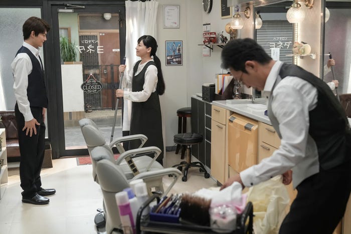 佐野勇斗、麻生久美子、北村有起哉「おむすび」第92話(C)NHK