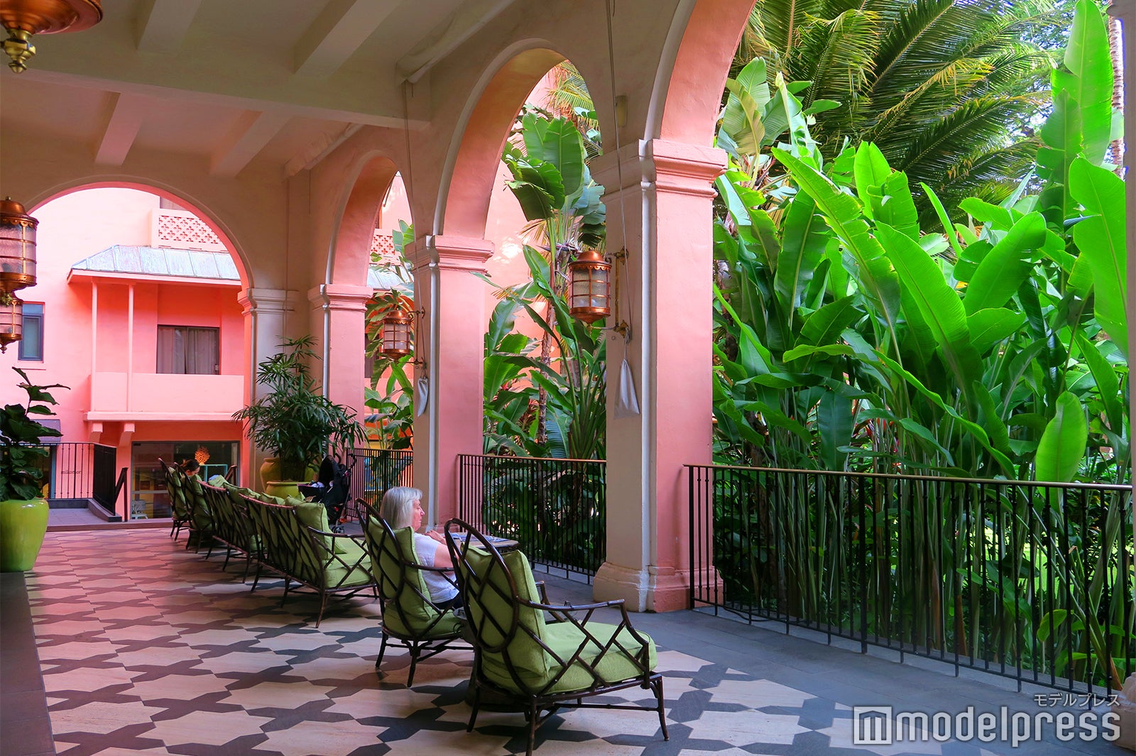 ロイヤルハワイアンホテル（C）モデルプレス