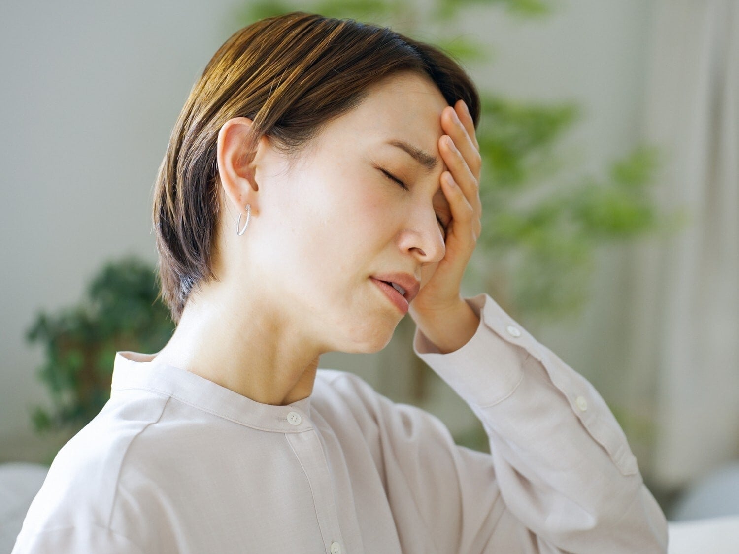 Q. 「更年期のイライラが止まりません。効果的な対処法は？」公認心理士が教える感情を鎮めるコツ