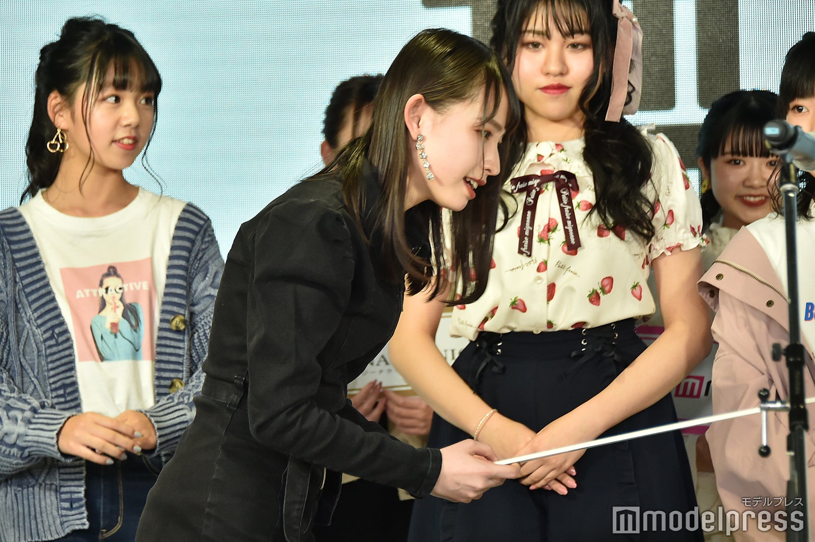 李紗彩耶さん （C）モデルプレス