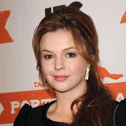 ビバヒル アイアン ジーリング主演 シャークネード 完結編特別映像公開 サメが舞い 飛び出す興奮を劇場4dxで モデルプレス