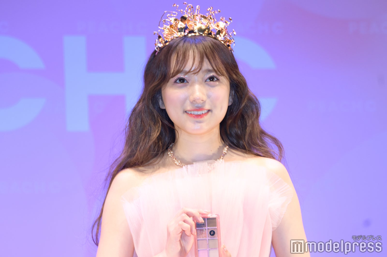 矢吹奈子（C）モデルプレス