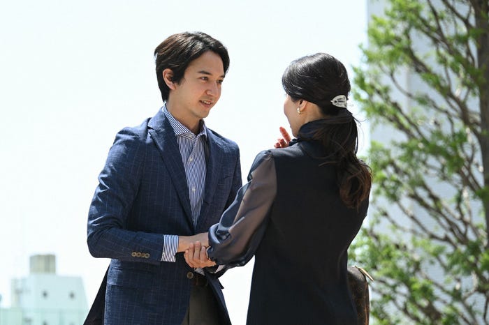 中山麻聖、三石琴乃「リコカツ」第6話より(C)TB