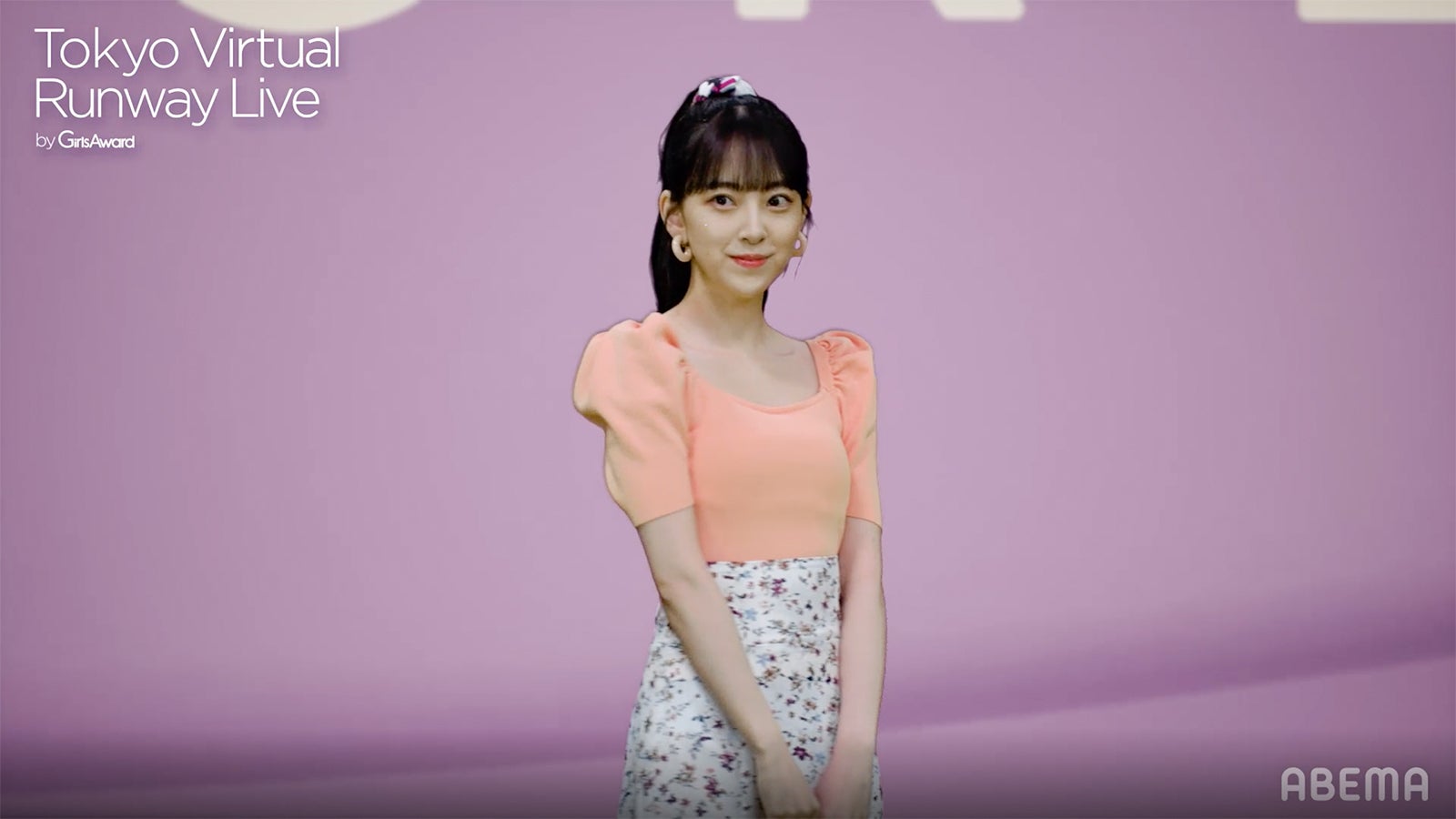 堀未央奈（C）Tokyo Virtual Runway Live by GirlsAward （C）AbemaTV, Inc.