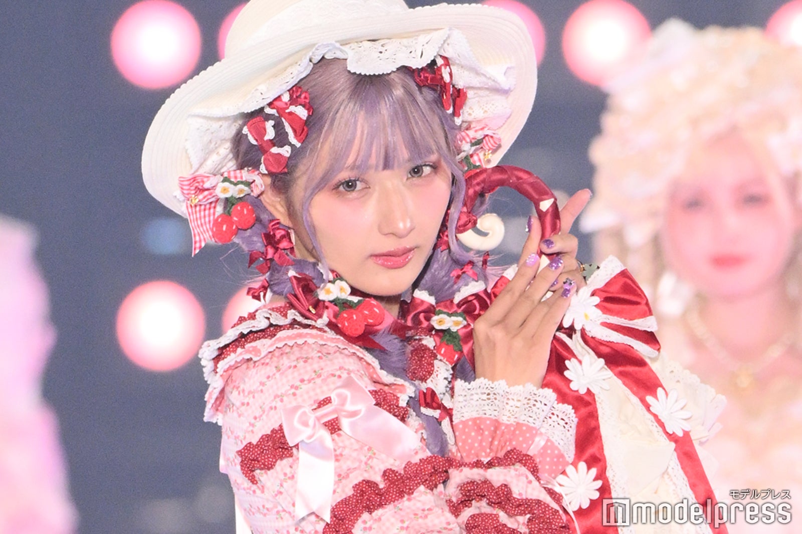 しなこ（C）モデルプレス