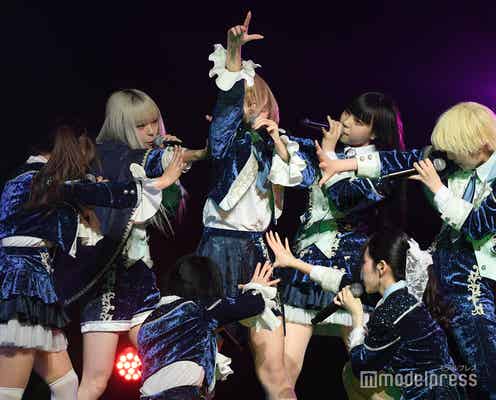 新星・7人組アイドルグループAVAM、セリフの可愛さが悶絶級 熱狂的歓声に包まれる<GAKUSEI RUNWAY>
