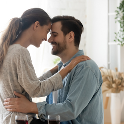 触って欲しいな 女性が ムラムラする瞬間 とは モデルプレス