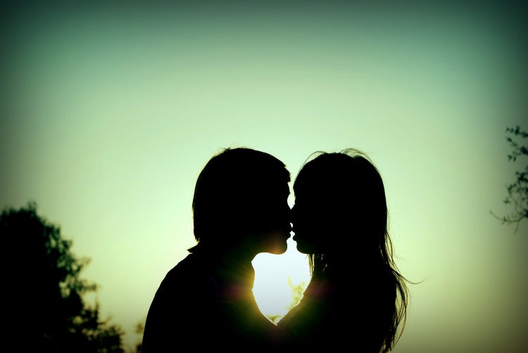 男性は最後に可愛い女性を選ぶ／Photo by Nicki Dobrin