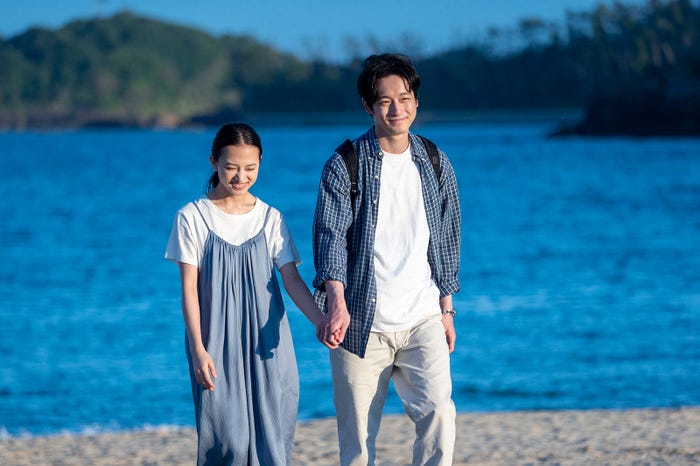 清原果耶、坂口健太郎 (C)NHK