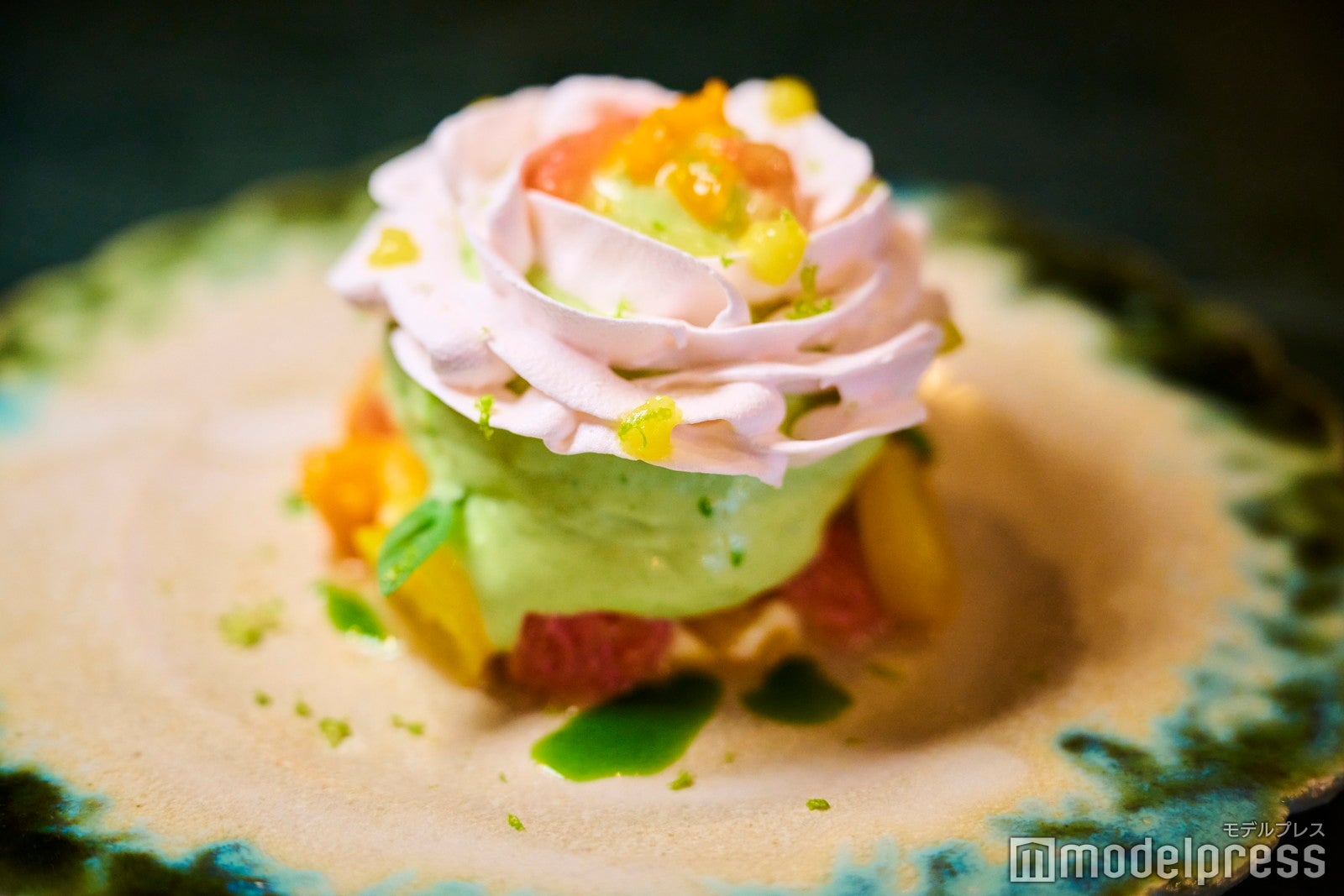 カリス（C）モデルプレス