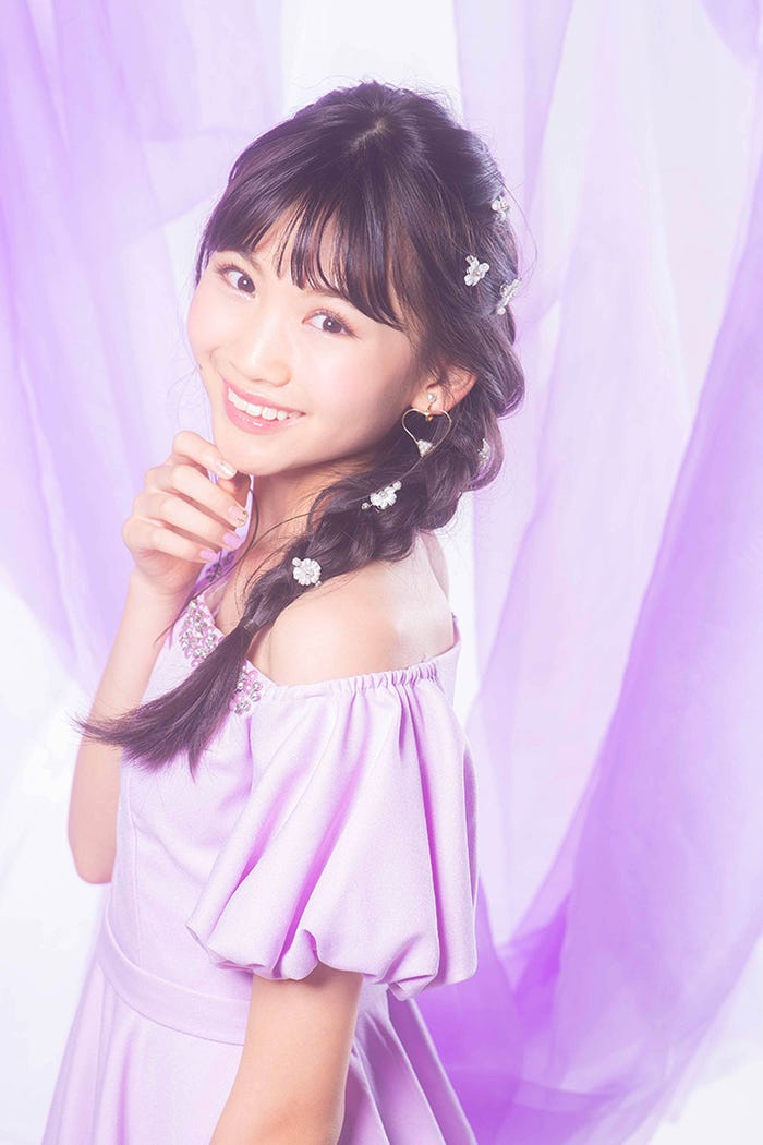 吉岡優奈 (画像提供:新潮社)