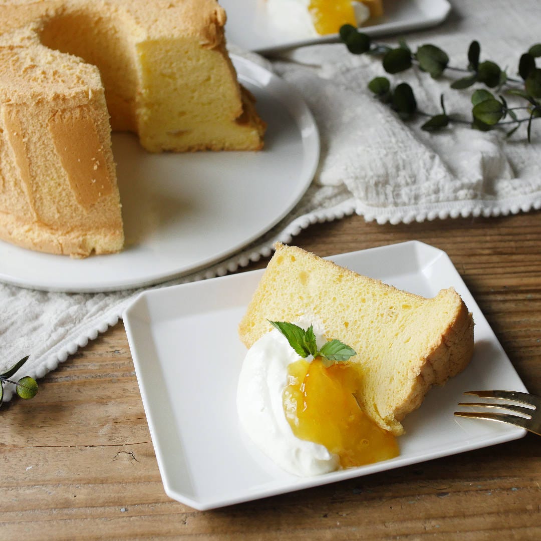 しっとりふわふわ!基本の「シフォンケーキ」