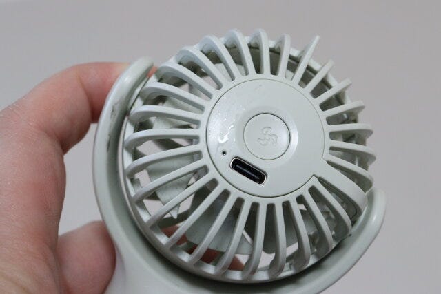 ハンディファン用保冷剤　使用後