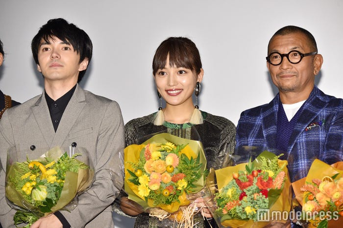林遣都、川口春奈、中野英雄(C)モデルプレス