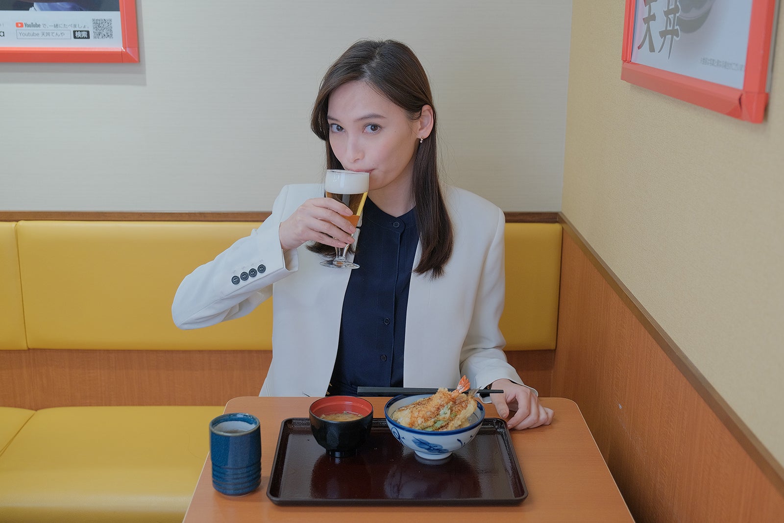 大政絢主演で「ひとりで飲めるもん！」連ドラ化 ギャップが凄いバリキャリOLに