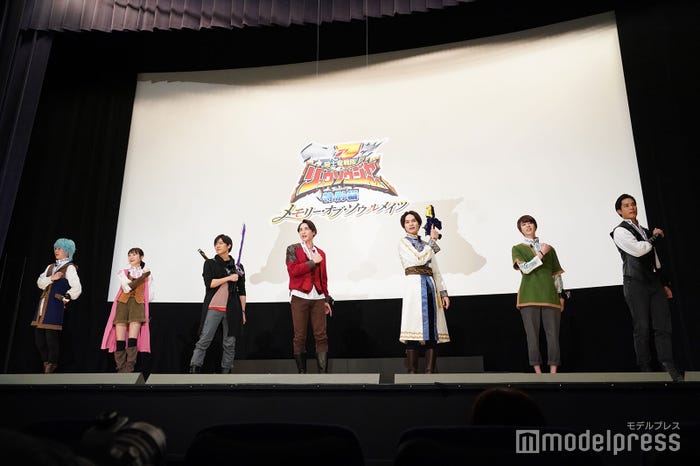 綱啓永、尾碕真花、長田成哉、一ノ瀬颯、兵頭功海、小原唯和、岸田タツヤ(C)モデルプレス