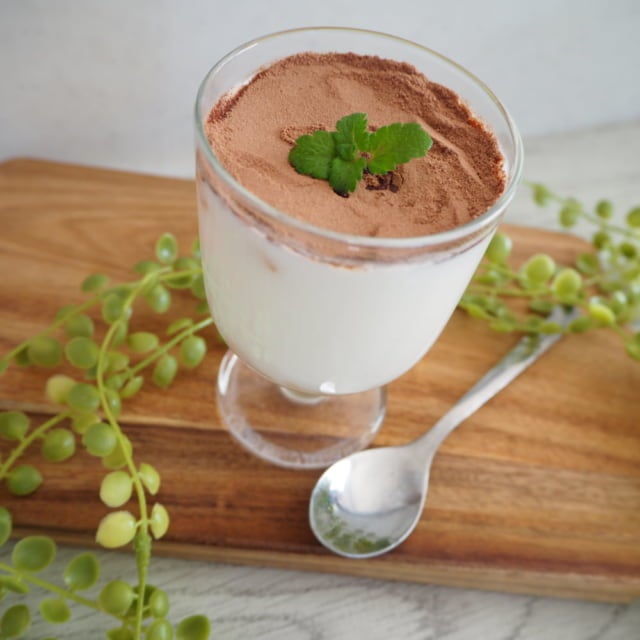 業務スーパーレアチーズをティラミス風に