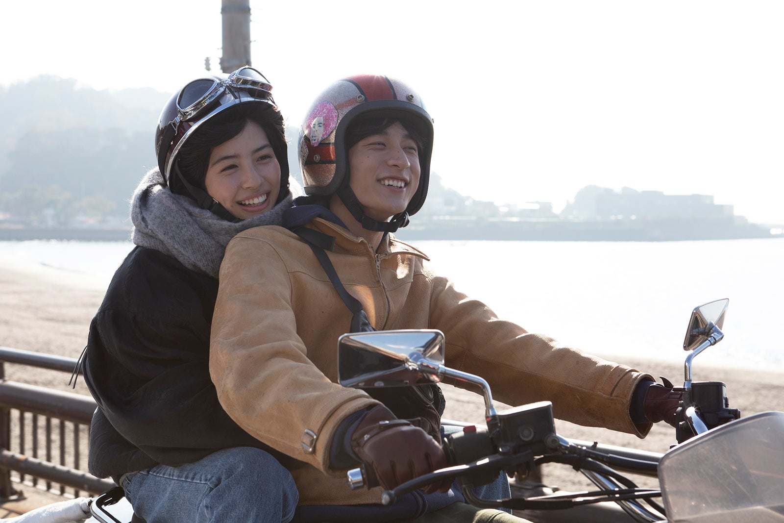 （C）2019『“隠れビッチ”やってました。』フィルムパートナーズ／光文社