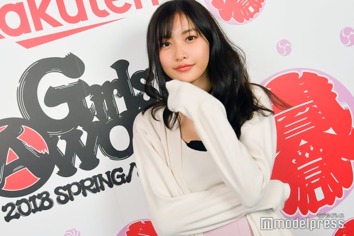 佐野ひなこの ガチ私服 を真似したい Girlsaward 18 S S フィッティングに潜入 モデルプレス 佐野ひなこの ガチ私服 を真似したい Girlsaward 18 S S フィッティングに潜入 モデルプレス