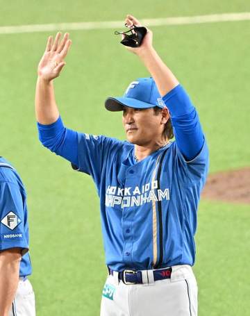日本ハム・新庄監督が脱帽「今年のホークスさん強かった」3連敗で今季対戦5勝18敗2分け CS見据え「逆に勝つかも。挑戦したい」